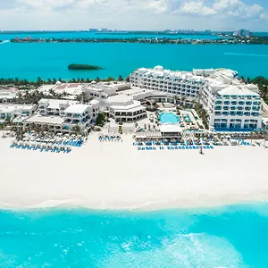 **** Resort Wyndham Alltra México